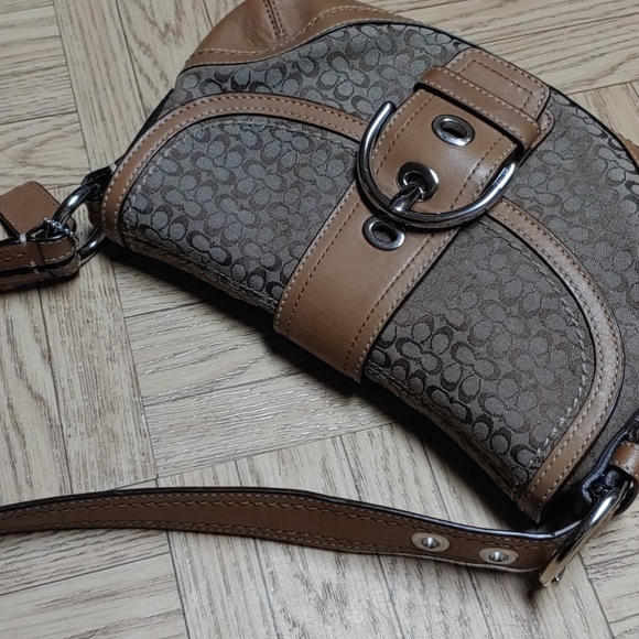 Coach shoulder bag - Picture 3 of 8